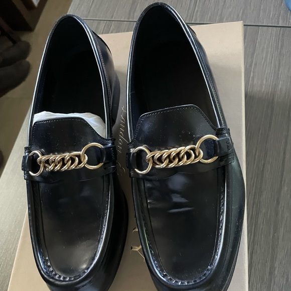 Burberry Loafer Leather Black Size 39.5 - Picture 1 of 3